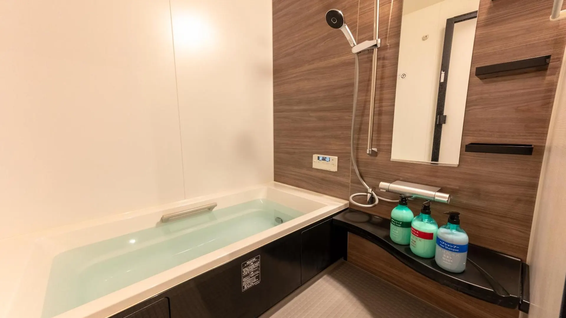 Irodori Hotel Momo Fukuoka  0*, Fukuoka (Fukuoka) Japan
